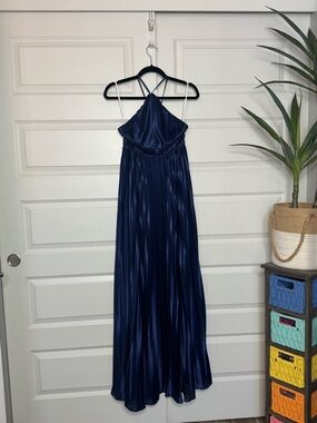 Lulu’s Navy Blue Satin Pleated Maxi Dress - size Small